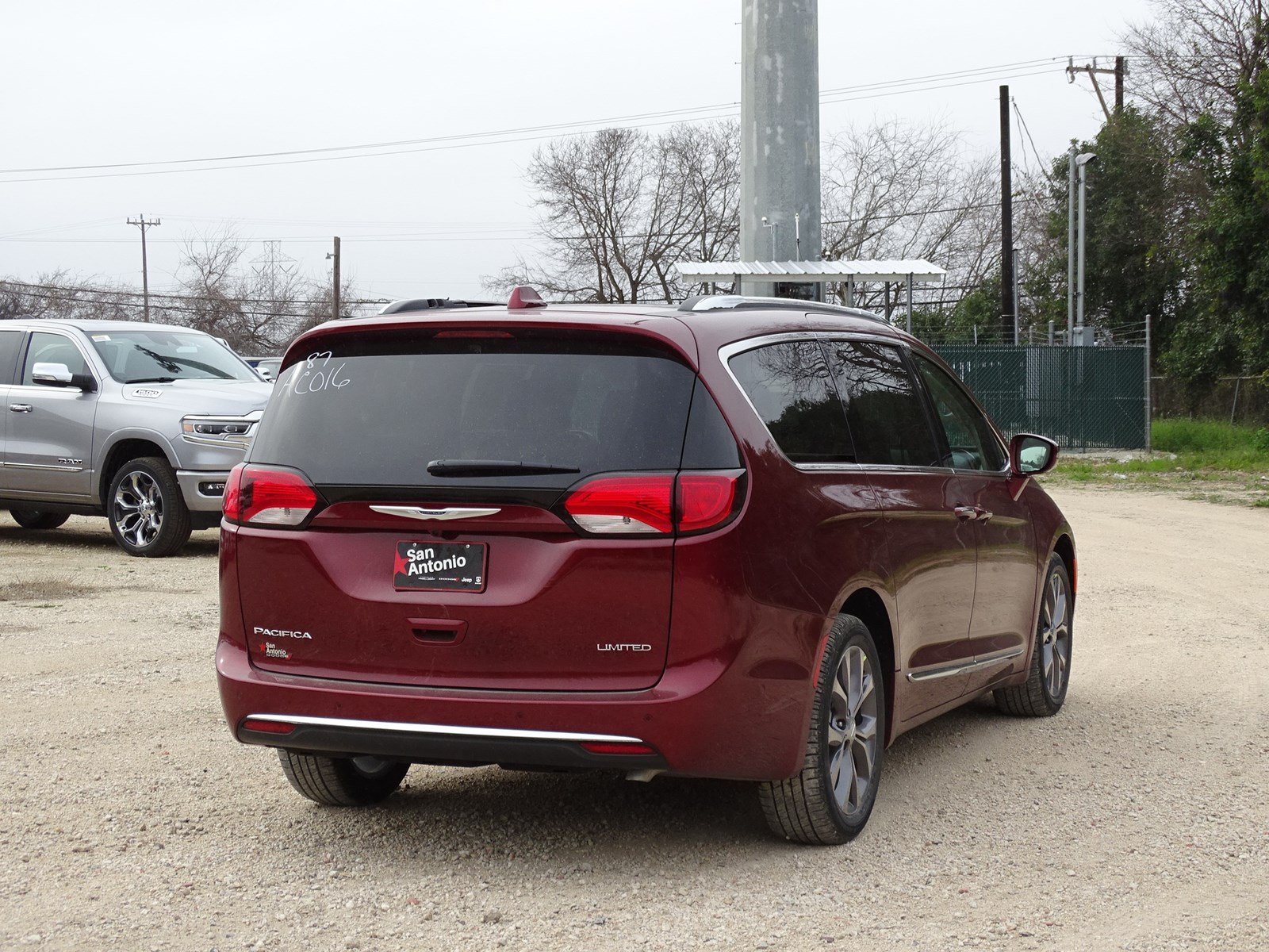 New 2019 CHRYSLER Pacifica Limited Passenger Van In San Antonio ...