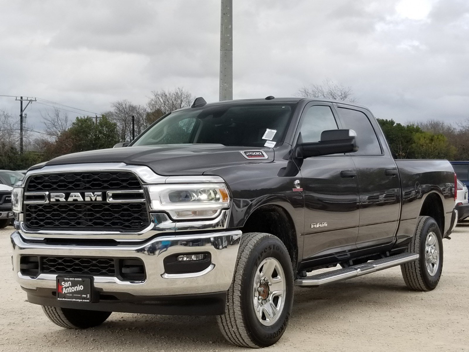 New 2019 Ram 2500 Tradesman Crew Cab In San Antonio #g641022 